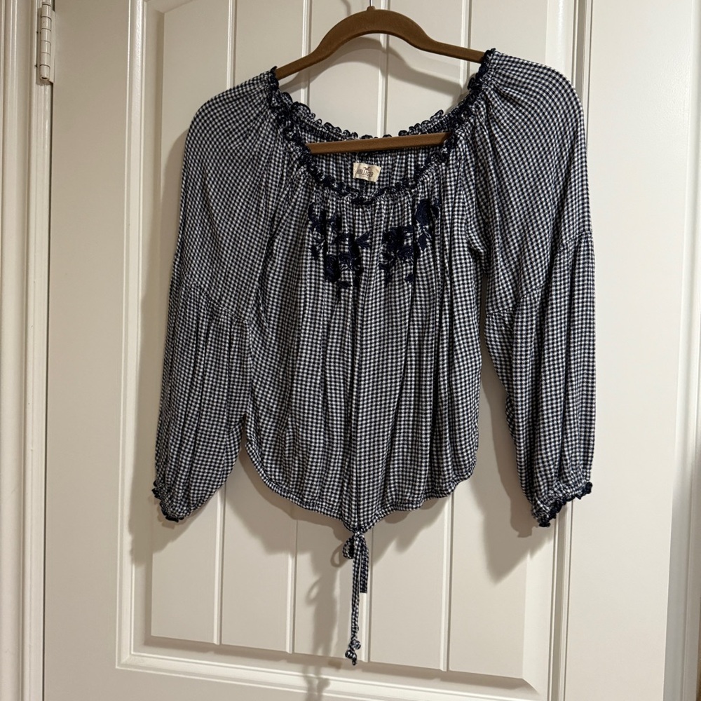 Hollister Women’s Shirt Blouse Embroidered Off the shoulder Ruffles